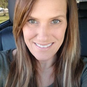 Meet your Posher, Kendra